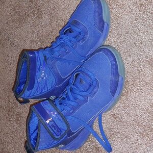 Adidas Boys Blue High Top Basketball Shoes Size 5 Youth Sneakers (Like New)